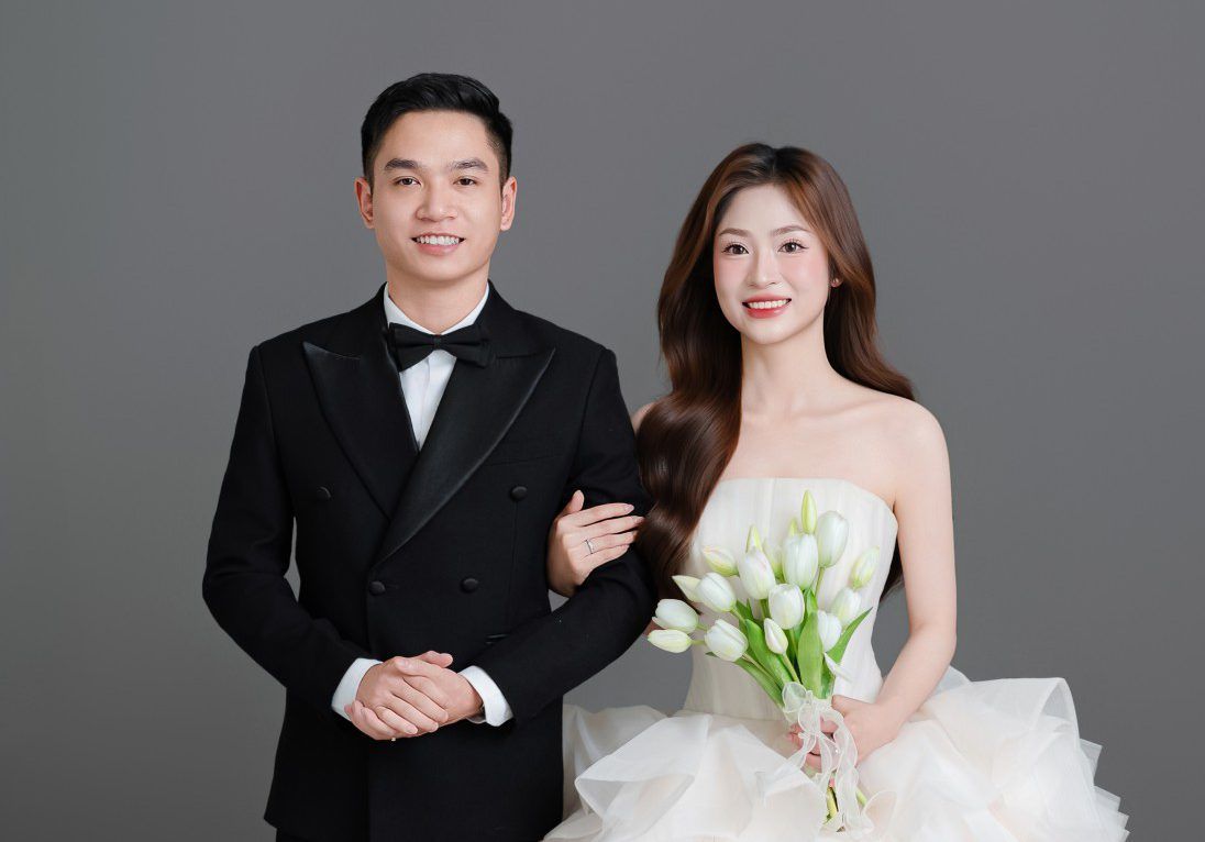 Thư mời cưới Nguyễn Hoàng – Hồng Chinh