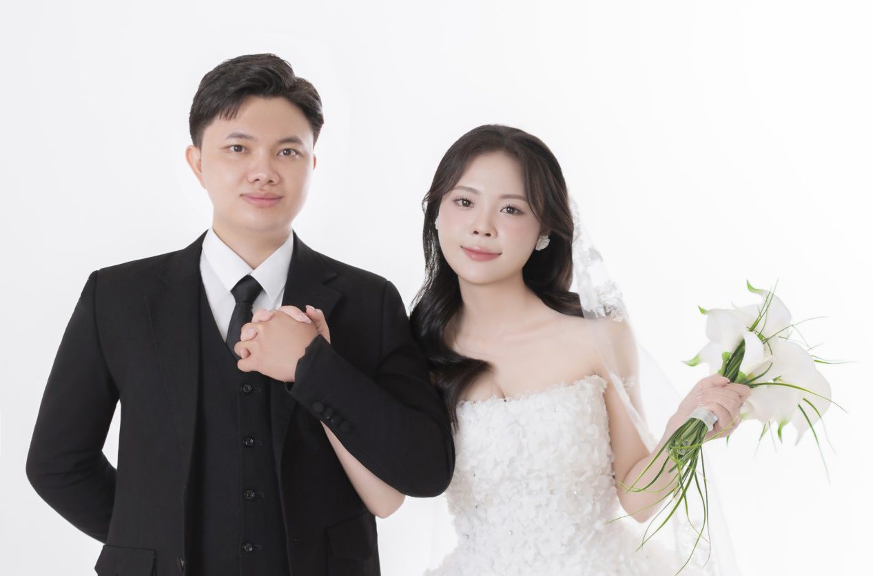 Thư mời cưới Anh Tuyến ♥ Phùng Thúy