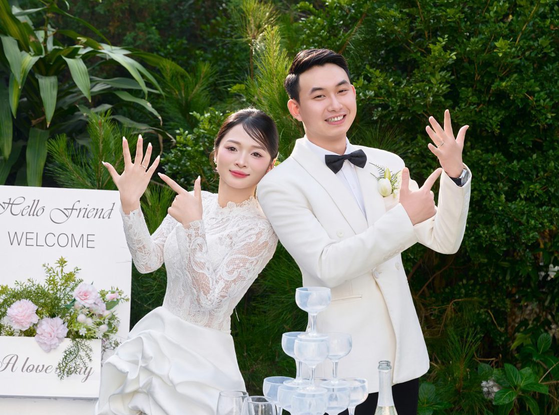 Thư mời tiệc cưới Đỗ Quỳnh ♥ Quán Hiếu