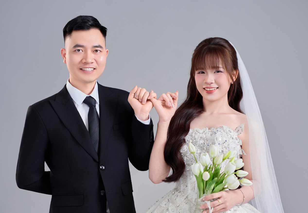 Thư mời tiệc cưới Văn Thắng ♥ Hoàng Út