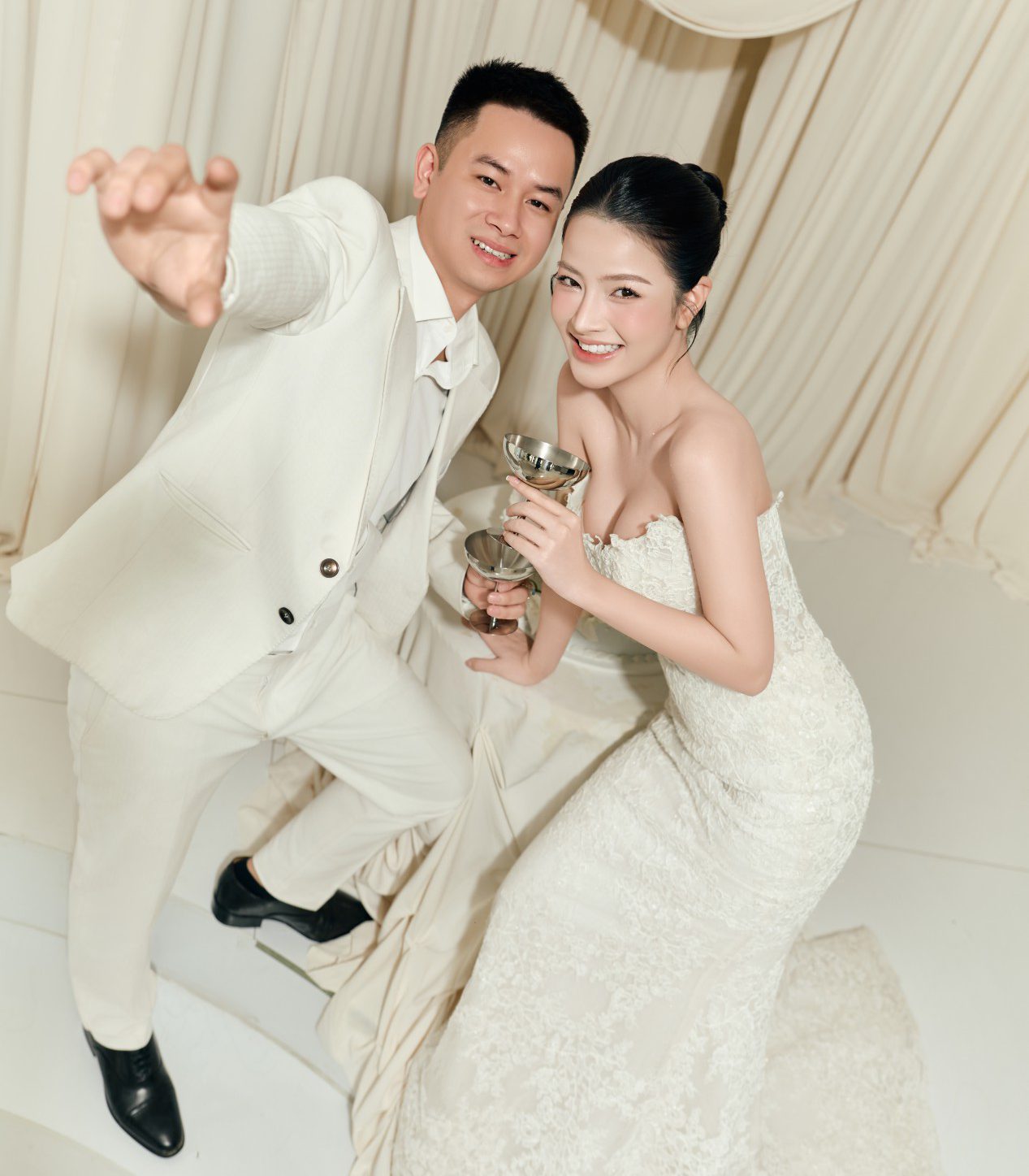 Thư mời tiệc cưới Ngọc Kim ♥ Hồng Hạnh